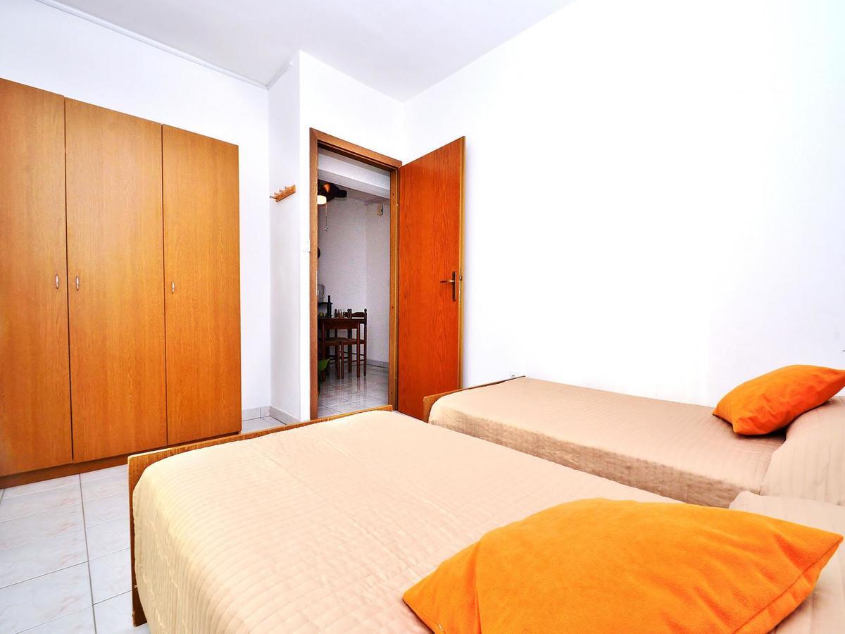 Apartment Bruna 653 ราบัซ ภายนอก รูปภาพ
