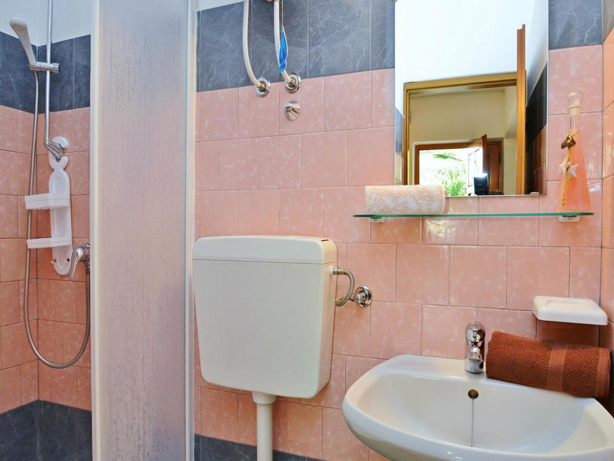 Apartment Bruna 653 ราบัซ ภายนอก รูปภาพ