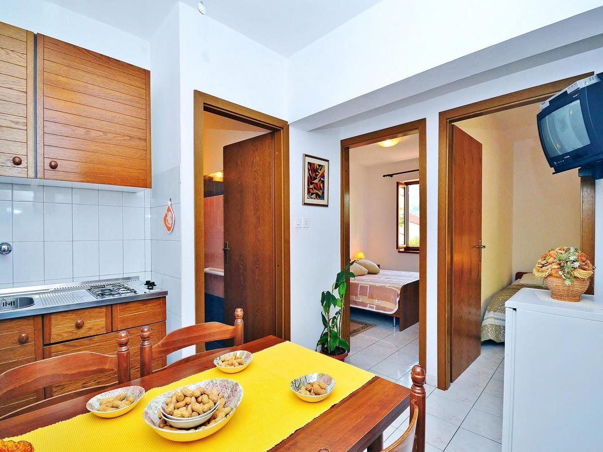Apartment Bruna 653 ราบัซ ภายนอก รูปภาพ