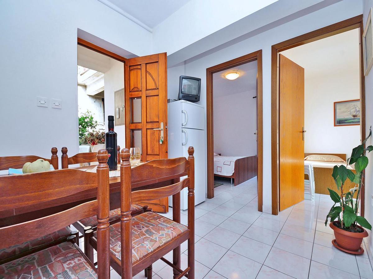 Apartment Bruna 653 ราบัซ ภายนอก รูปภาพ