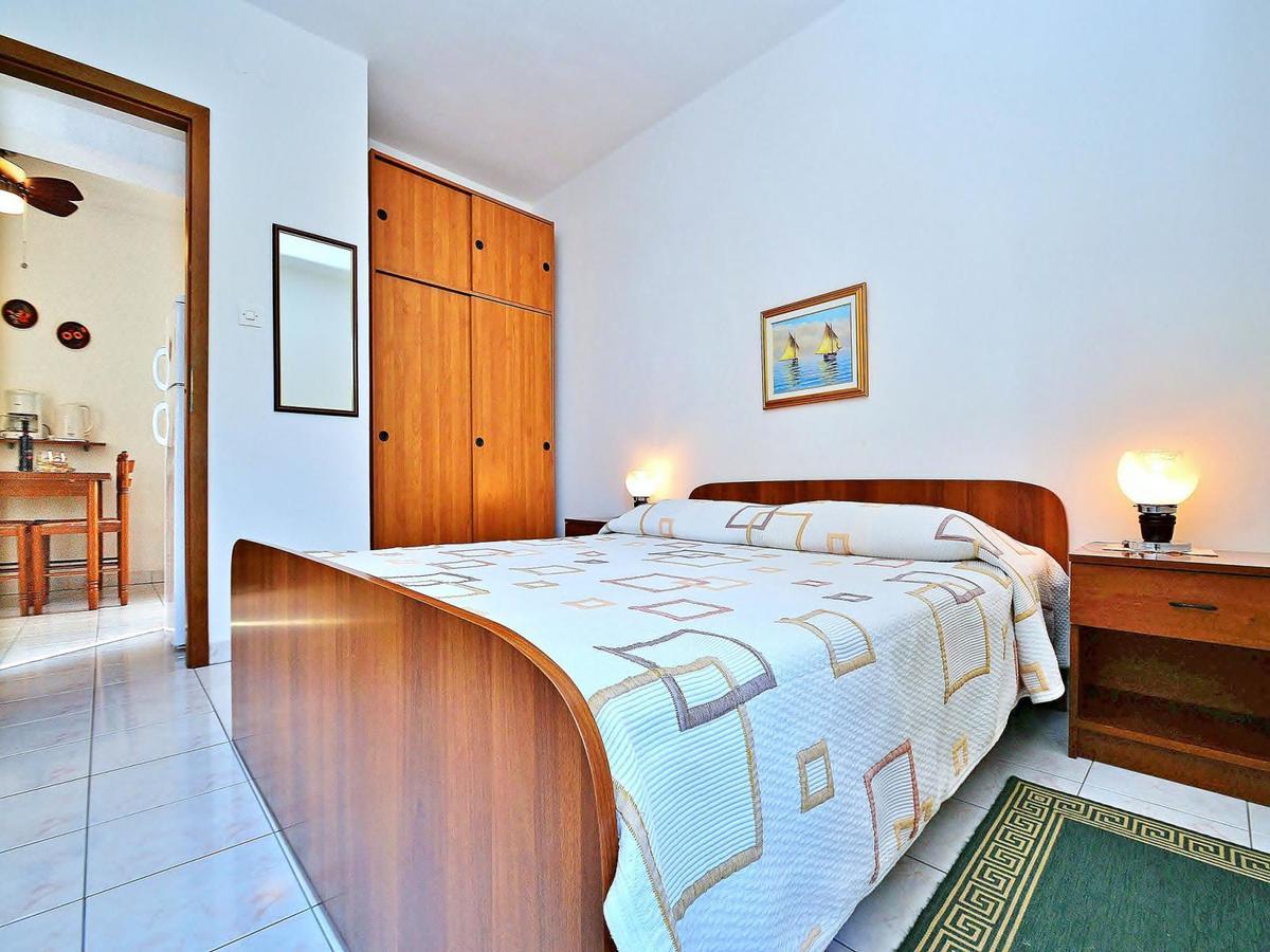Apartment Bruna 653 ราบัซ ภายนอก รูปภาพ